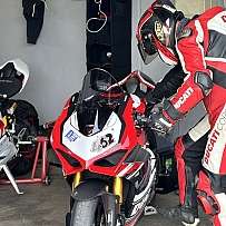 Panigale V4S Oschersleben